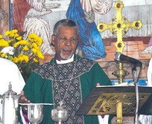 Province Honours Retiring Archbishop Holder